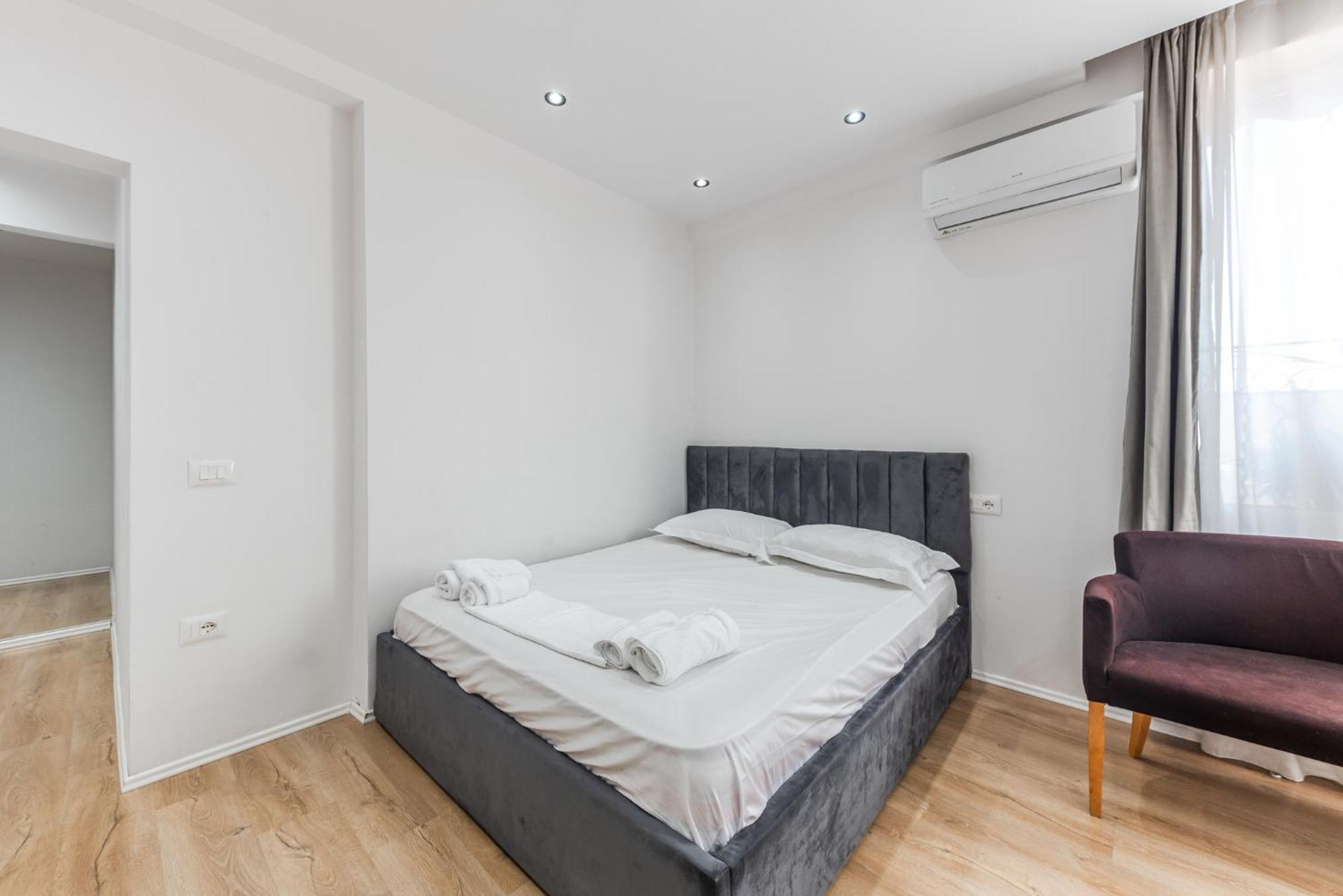 Atelier Apartments By Kondo Stays Tirana Exterior photo