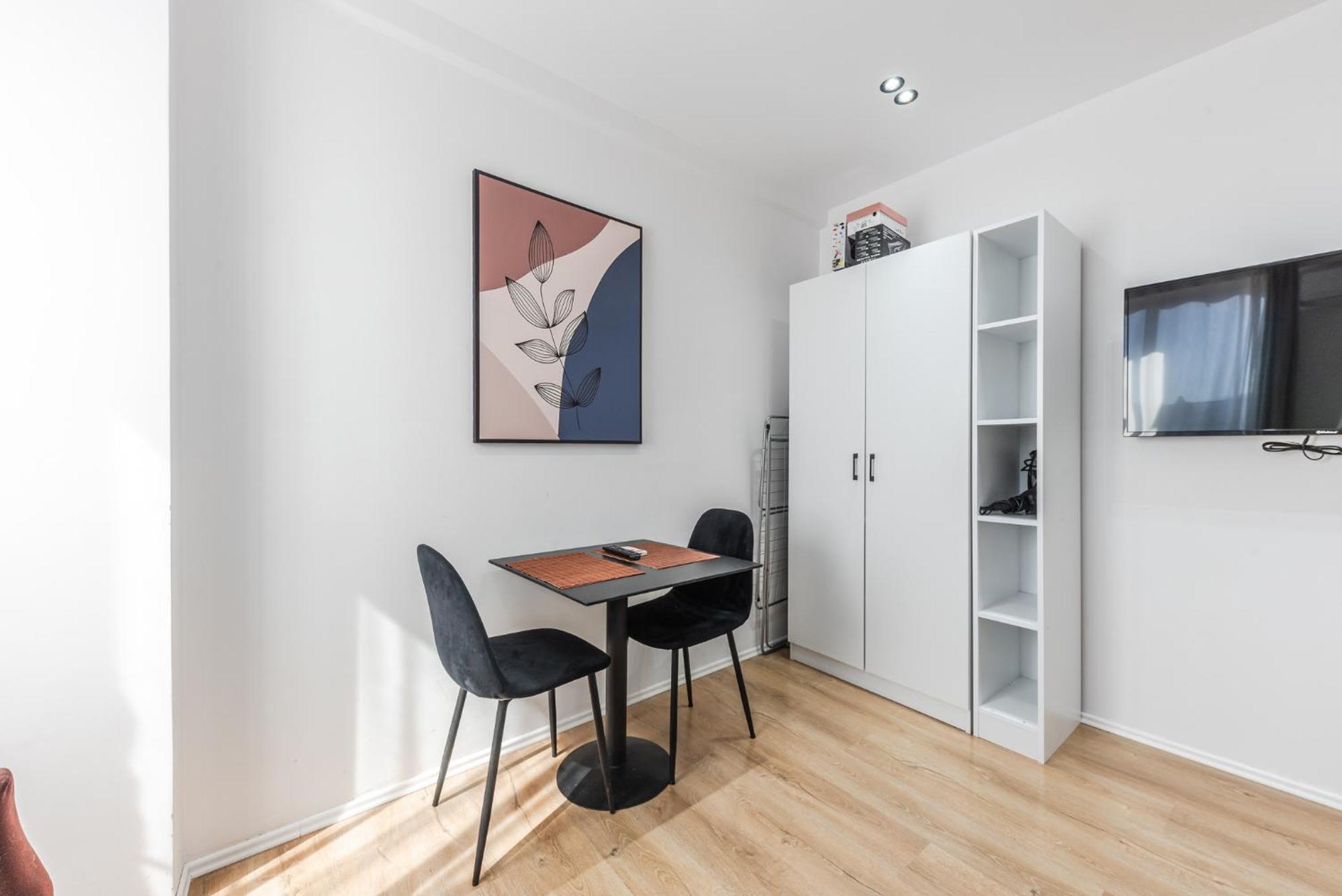 Atelier Apartments By Kondo Stays Tirana Exterior photo